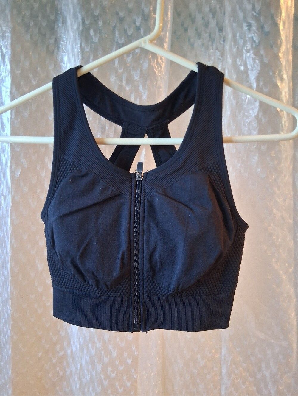 Vina Women’s Front-Zip Sports Bra - Black Size S Preowned